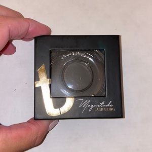 Tori Belle Crystal Lash Bling